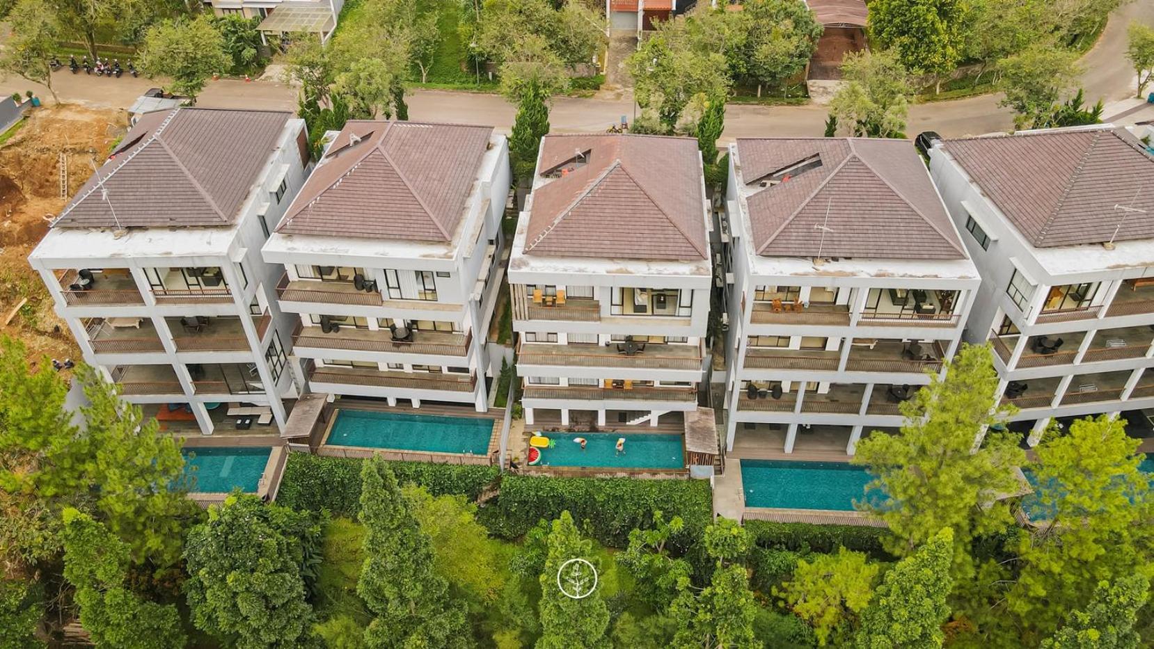 Tulip Hill View Villa 5 Bedrooms With A Private Swimming Pool บันดุง ภายนอก รูปภาพ