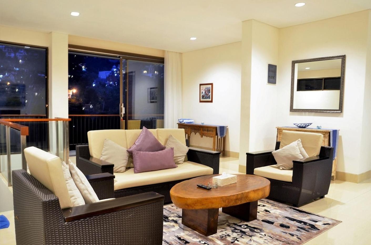 Tulip Hill View Villa 5 Bedrooms With A Private Swimming Pool บันดุง ภายนอก รูปภาพ